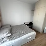 Kaskady Airport Modern Apartments - Close To The Airport And City Center