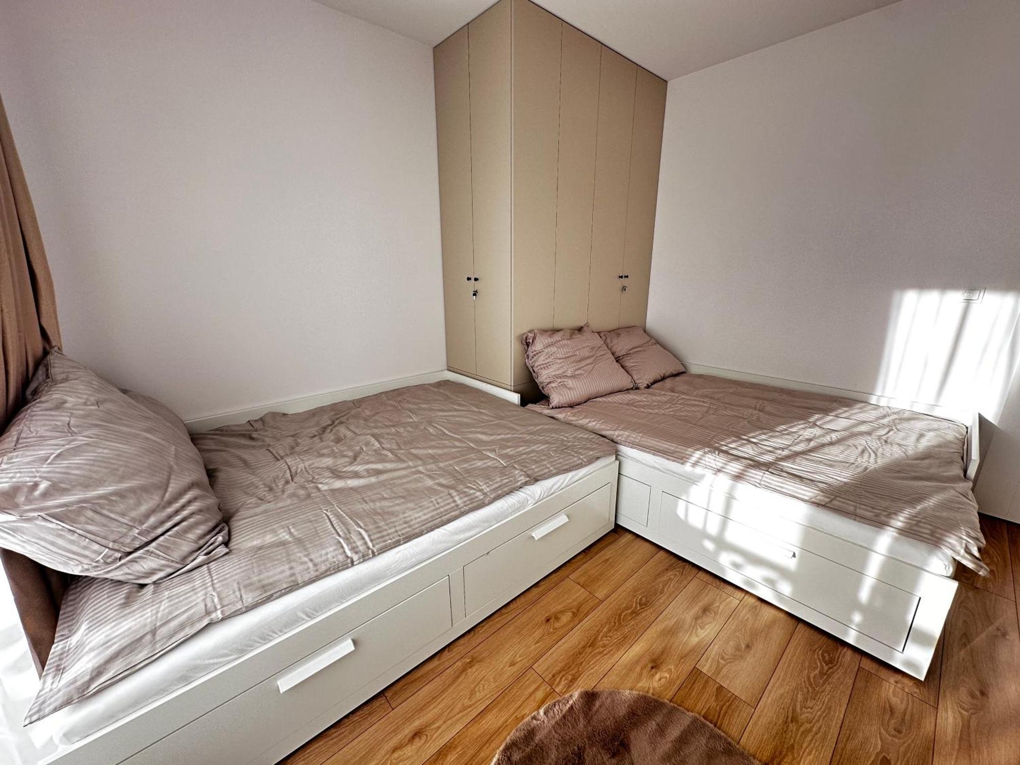 Kaskady Airport Modern - Close To The Airport And Center Apartament *