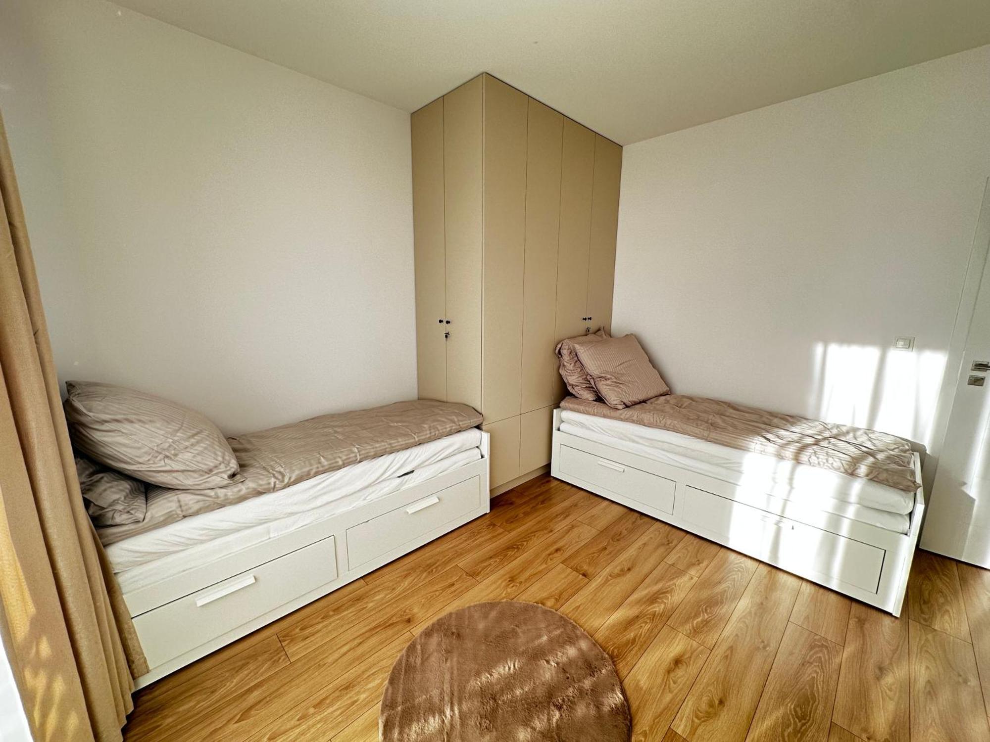 Apartament Kaskady Airport Modern - Close To The Airport And Center Warszawa